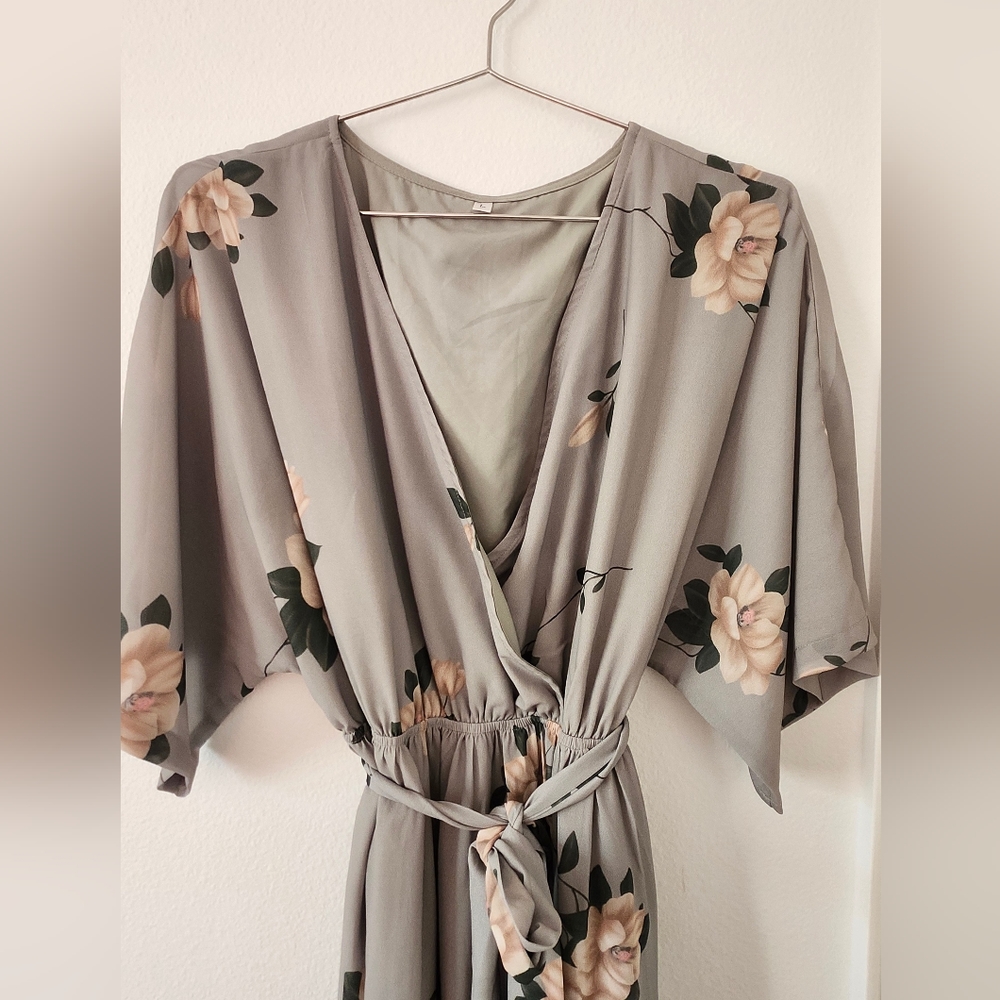 Large (10-14) Women's professional clothes - Picture 6 of 12